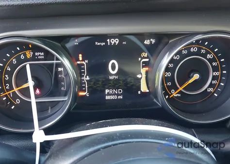 2019 Jeep Wrangler Unlimited Sport S 4X4 z USA, uszkodzony, nr VIN 1C4HJXDG1KW585686